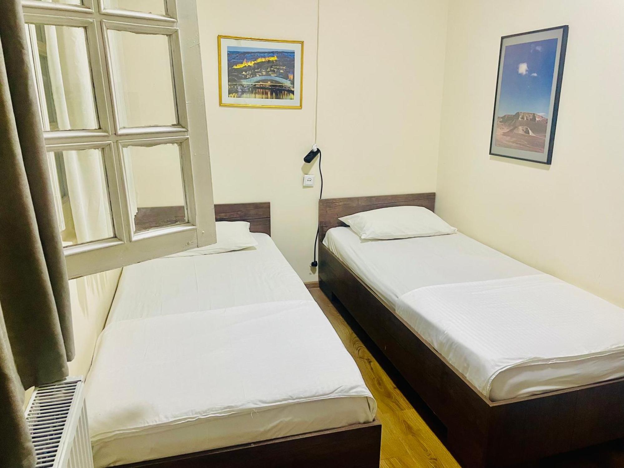 Hotel Klarastan Bon Voyage Tbilisi Luaran gambar
