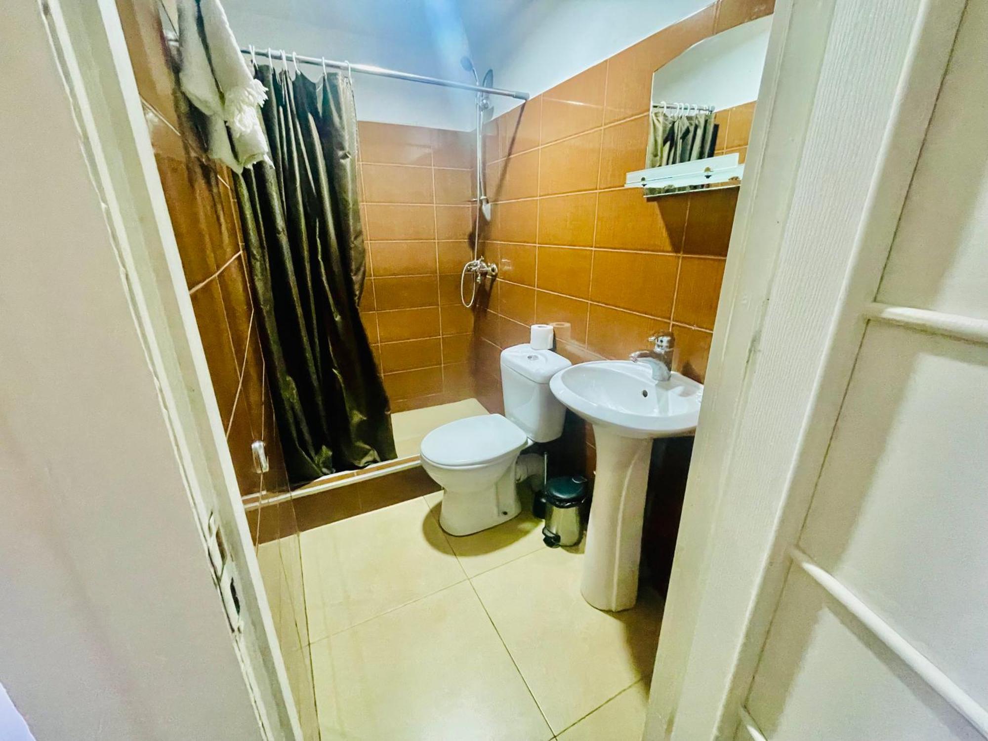 Hotel Klarastan Bon Voyage Tbilisi Luaran gambar