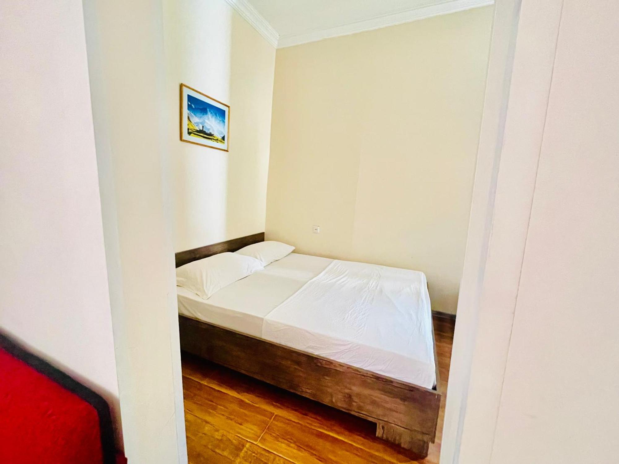 Hotel Klarastan Bon Voyage Tbilisi Luaran gambar