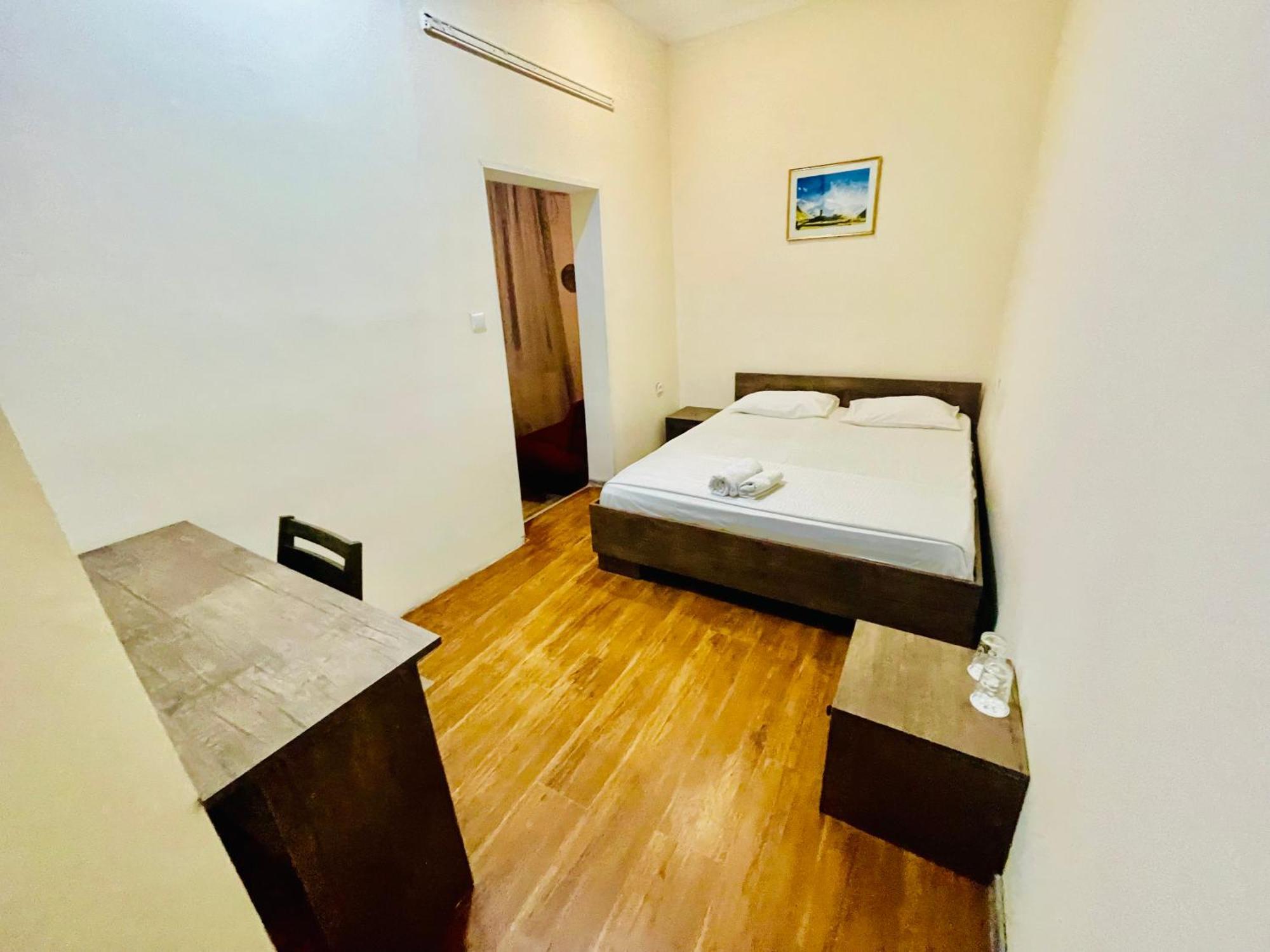 Hotel Klarastan Bon Voyage Tbilisi Luaran gambar